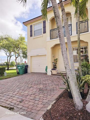 13211 SW 127th Ct, Miami, FL 33186