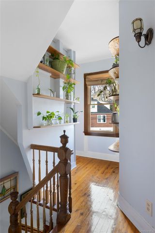 304 Westervelt Ave, Staten Island, NY 10301