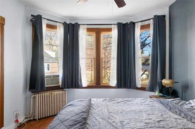 304 Westervelt Ave, Staten Island, NY 10301