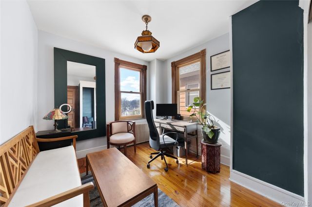 304 Westervelt Ave, Staten Island, NY 10301