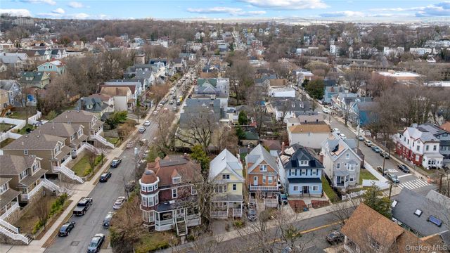 304 Westervelt Ave, Staten Island, NY 10301