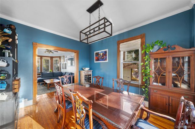 304 Westervelt Ave, Staten Island, NY 10301