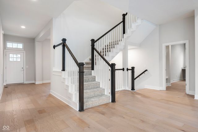 15914 Bellows Avenue, Fishers, IN 46040