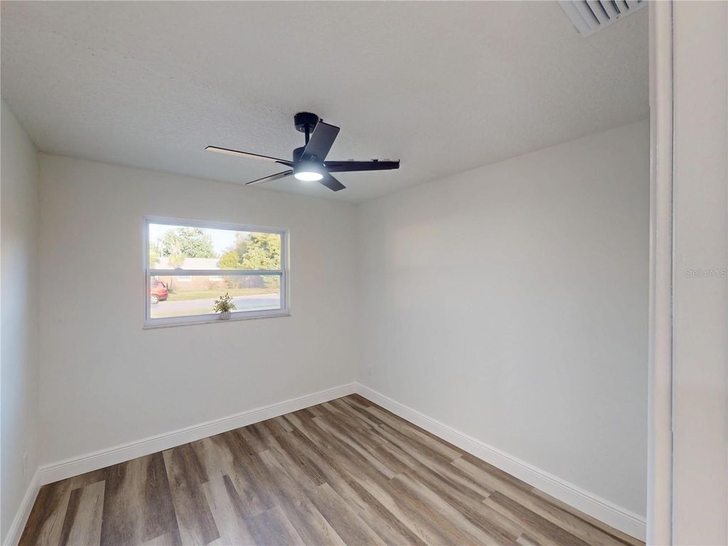 Image 11 of property listing at 501 HERITAGE BOULEVARD, Winter Park, FL 32792