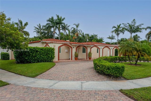 1900 N Victoria Park Rd, Fort Lauderdale, FL 33305