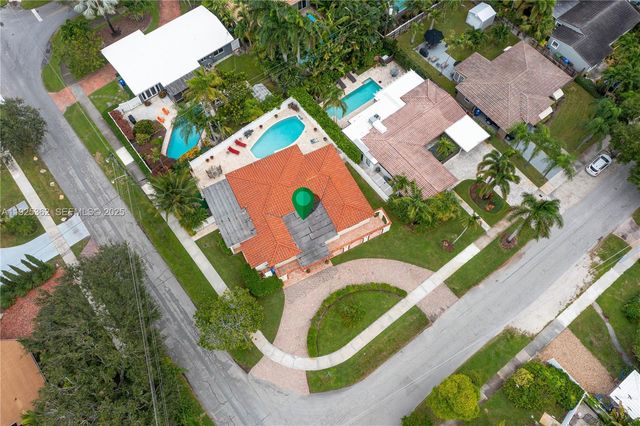 1900 N Victoria Park Rd, Fort Lauderdale, FL 33305