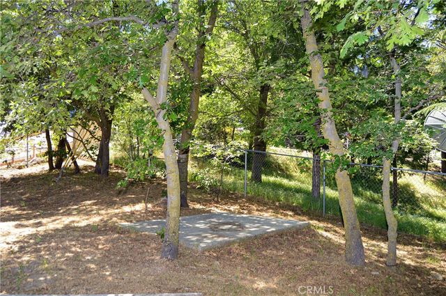 23641 Manzanita, Crestline, CA 92325
