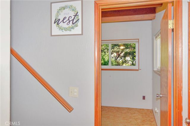 23641 Manzanita, Crestline, CA 92325