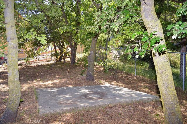 23641 Manzanita, Crestline, CA 92325
