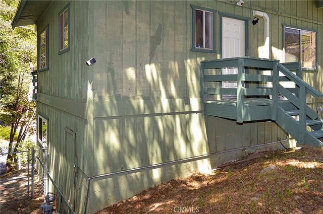 23641 Manzanita, Crestline, CA 92325
