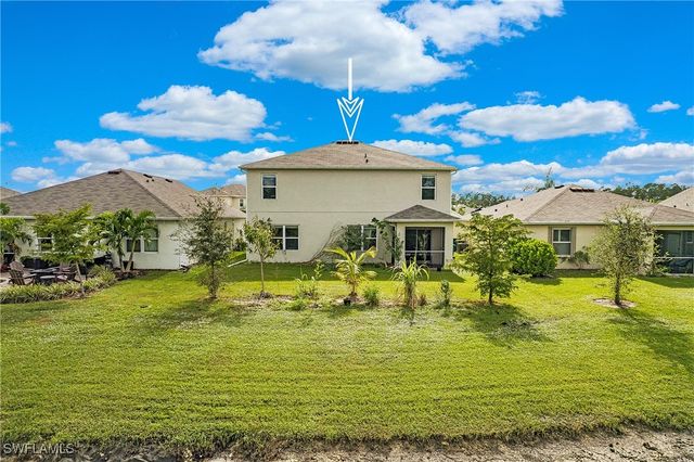 673 Hadley ST E, Naples, FL 34104