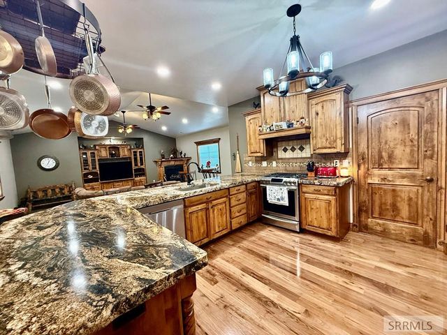 5465 Rio Seco Drive, Idaho Falls, ID 83406