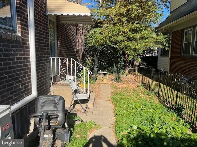 912 MYRA AVE, Lansdowne, PA 19050