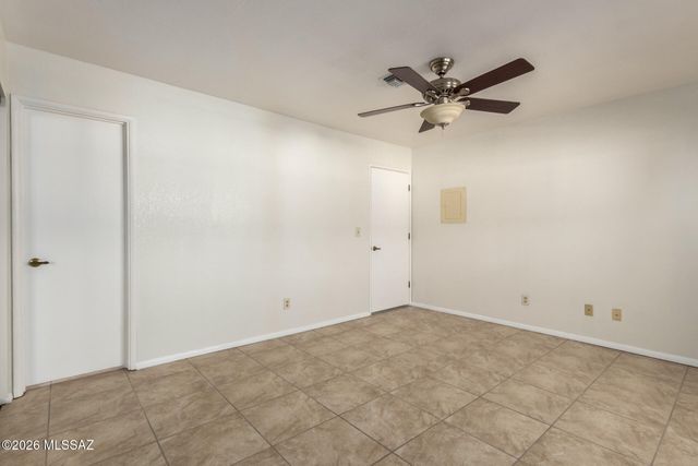 1979 N Belvedere Ave Apt 2, Tucson, AZ 85712
