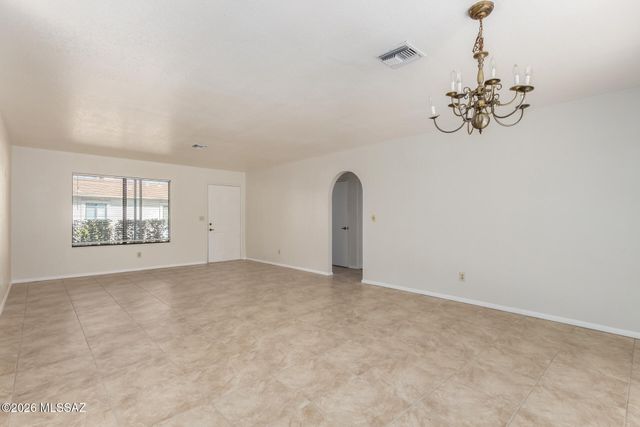 1979 N Belvedere Ave Apt 2, Tucson, AZ 85712