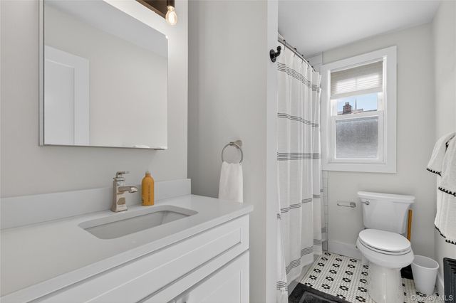 44 Madeleine Avenue 2, New Rochelle, NY 10801