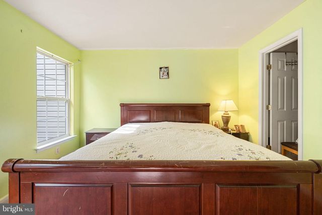 8454 HALLIE ROSE ST, Alexandria, VA 22309