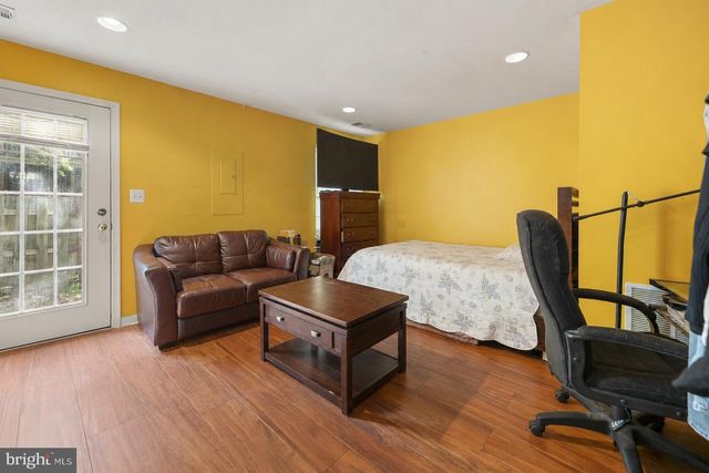 8454 HALLIE ROSE ST, Alexandria, VA 22309