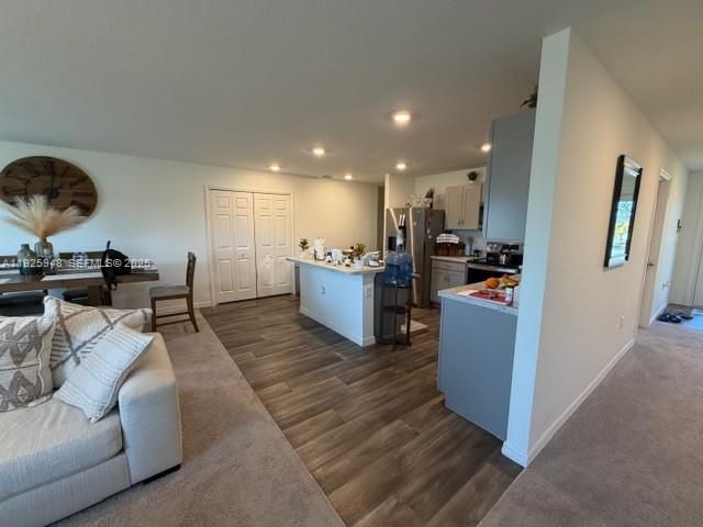 1724 NW 11th PL, Cape Coral, FL 33993