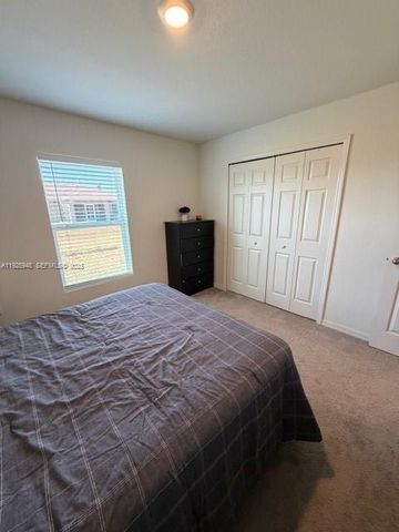 1724 NW 11th PL, Cape Coral, FL 33993