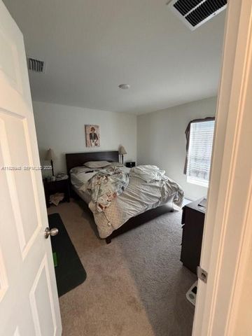 1724 NW 11th PL, Cape Coral, FL 33993