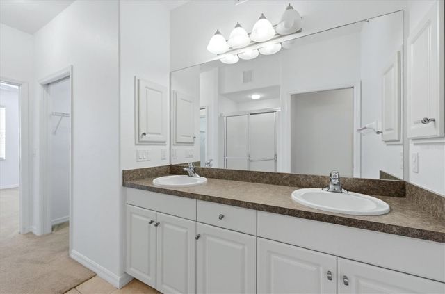 4270 VICENZA DRIVE B40, Venice, FL 34293