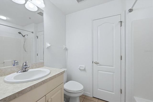 4270 VICENZA DRIVE B40, Venice, FL 34293