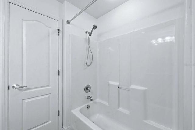 4270 VICENZA DRIVE B40, Venice, FL 34293