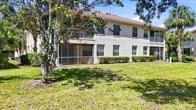 4270 VICENZA DRIVE B40, Venice, FL 34293