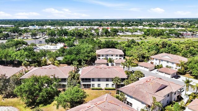 4270 VICENZA DRIVE B40, Venice, FL 34293