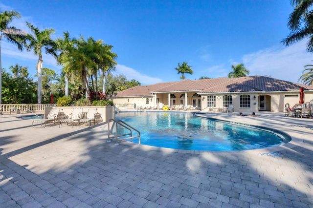 4270 VICENZA DRIVE B40, Venice, FL 34293