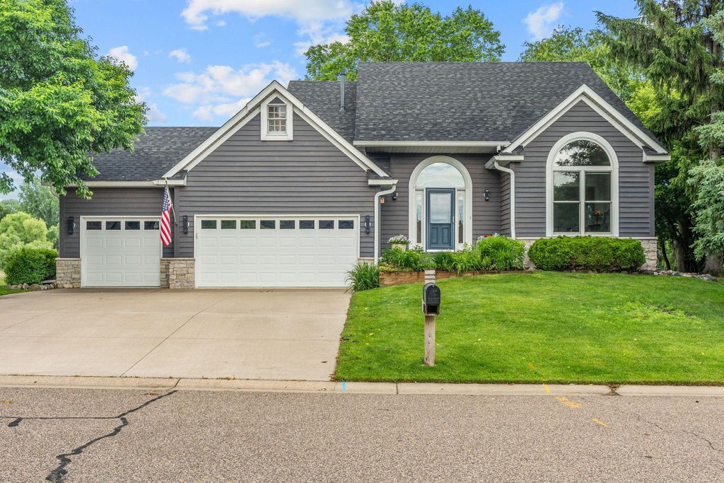 5125 Trenton Lane N, Plymouth, MN 55442