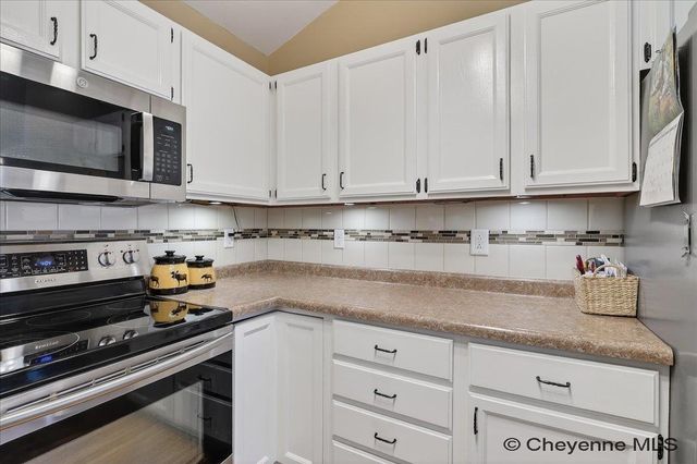 5132 KENNEDY DR, Cheyenne, WY 82001