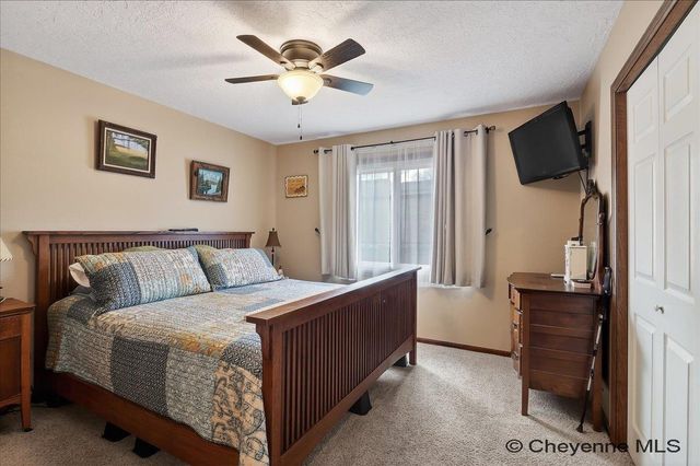 5132 KENNEDY DR, Cheyenne, WY 82001