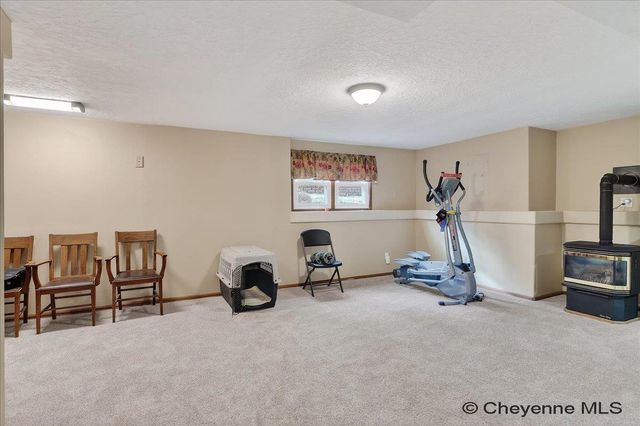 5132 KENNEDY DR, Cheyenne, WY 82001