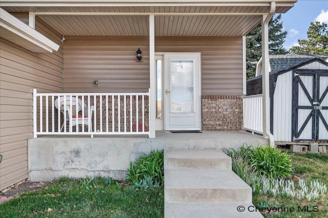 5132 KENNEDY DR, Cheyenne, WY 82001