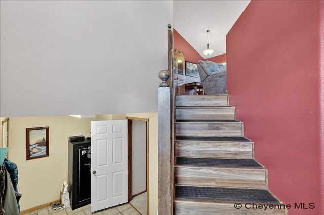 5132 KENNEDY DR, Cheyenne, WY 82001