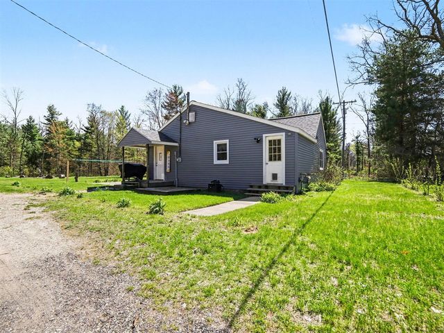 8168 Holton Road, Holton, MI 49425
