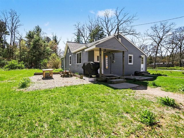 8168 Holton Road, Holton, MI 49425