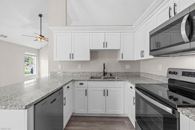 111 Dana DR, Suffolk, VA 23434