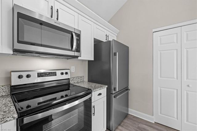 111 Dana DR, Suffolk, VA 23434