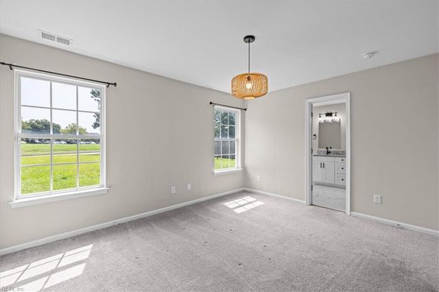 111 Dana DR, Suffolk, VA 23434