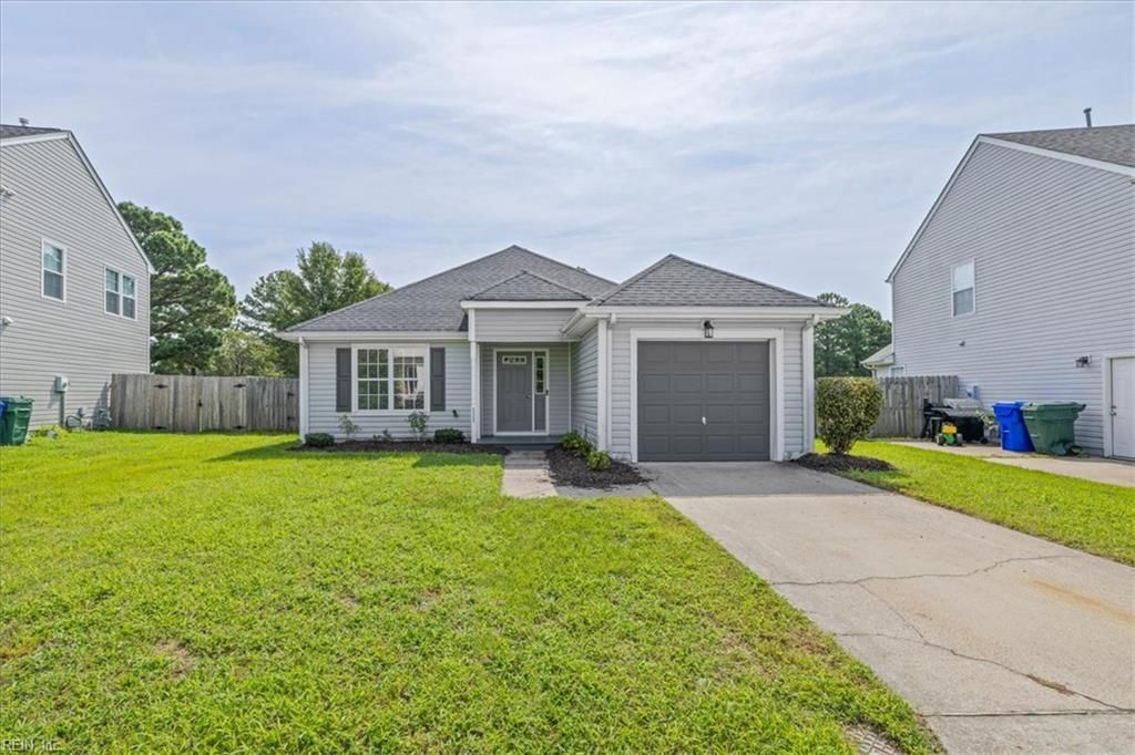 111 Dana DR, Suffolk, VA 23434