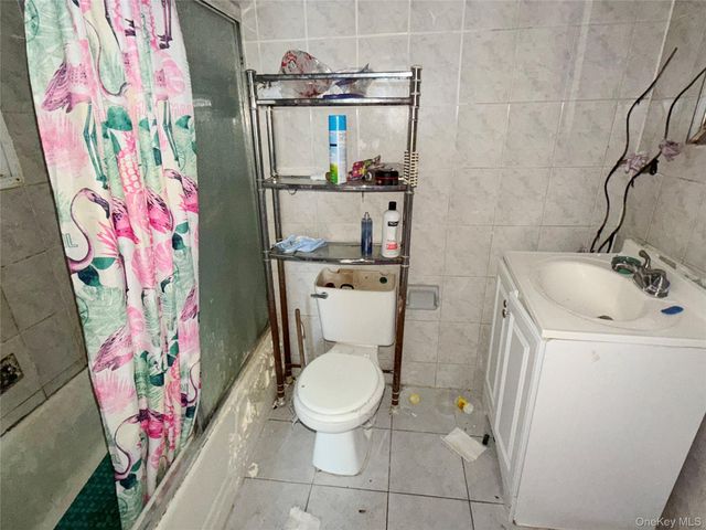 11220 111th Avenue, South Ozone Park, NY 11420