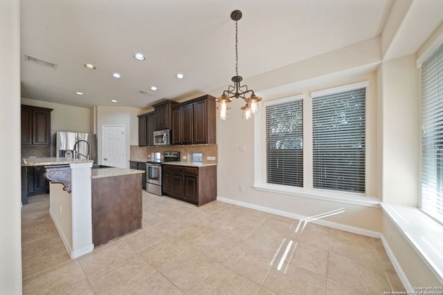 2122 Pecan, New Braunfels, TX 78130