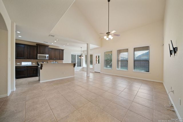 2122 Pecan, New Braunfels, TX 78130