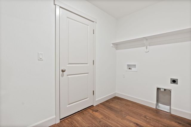 4034 SW Obsidian Place 192, Redmond, OR 97756