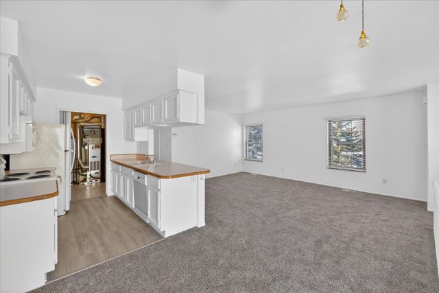 35132 N Bay Circle, Harrison Twp, MI 48045