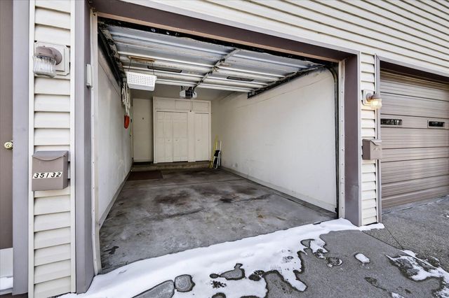 35132 N Bay Circle, Harrison Twp, MI 48045