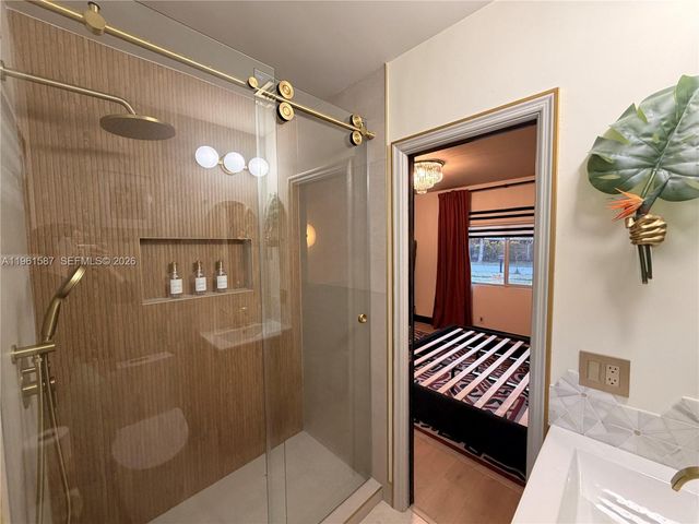 920 SW 50th Ave, Plantation, FL 33317